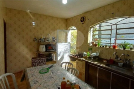 Casa à venda com 3 quartos, sendo 1 suíte, em Vila Barcelona, Sorocaba, SP