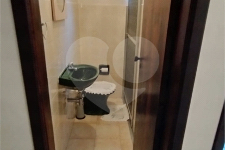 Sobrado à venda com 3 quartos, sendo 1 suíte, em Tremembé, São Paulo, SP