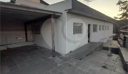 Casa Térrea para alugar com 5 quartos em Campo Limpo, São Paulo, SP