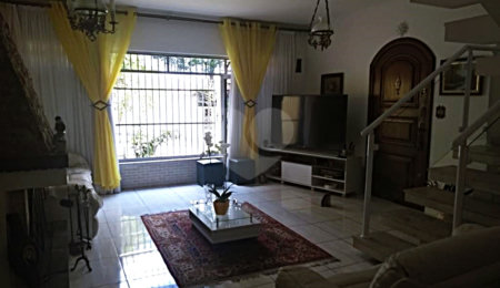 Casa Térrea à venda com 3 quartos, sendo 1 suíte,  em Vila Mazzei, São Paulo, SP