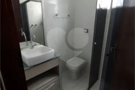 Casa à venda com 3 quartos, sendo 2 suítes,  em Conjunto Residencial Trinta e Um de Março, São José dos Campos, SP