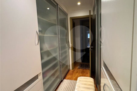 Apartamento à venda com 3 suítes em Vila Andrade, São Paulo, SP