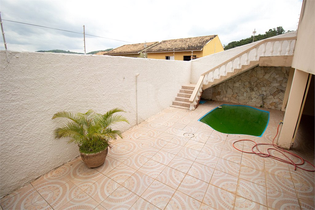 Casa à venda com 3 quartos, sendo 1 suíte, em Jardim São José, São Roque, SP
