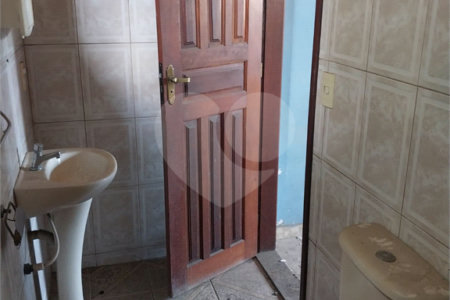 Casa à venda ou para alugar com 4 quartos, sendo 2 suítes, em Campo Grande, Rio de Janeiro, RJ