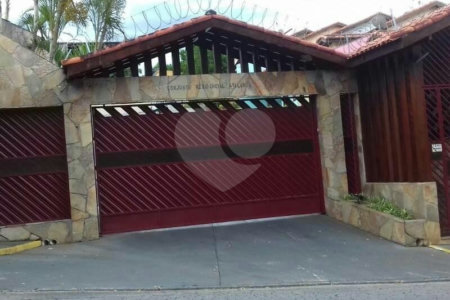 Casa à venda com 3 quartos, sendo 1 suíte, em Jardim Universo, Mogi das Cruzes, SP