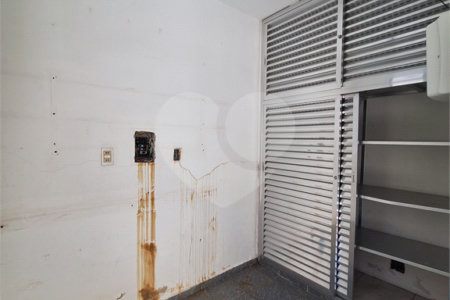 Casa à venda ou para alugar com 4 quartos, sendo 2 suítes,  em Santa Rosa, Vinhedo, SP
