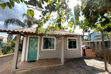 Casa à venda com 2 quartos em Maria Joaquina (tamoios), Cabo Frio, RJ