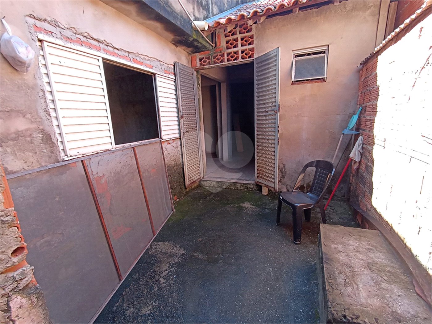 Casa à venda com 4 quartos, sendo 1 suíte, em Vila Belo Horizonte, Itapetininga, SP