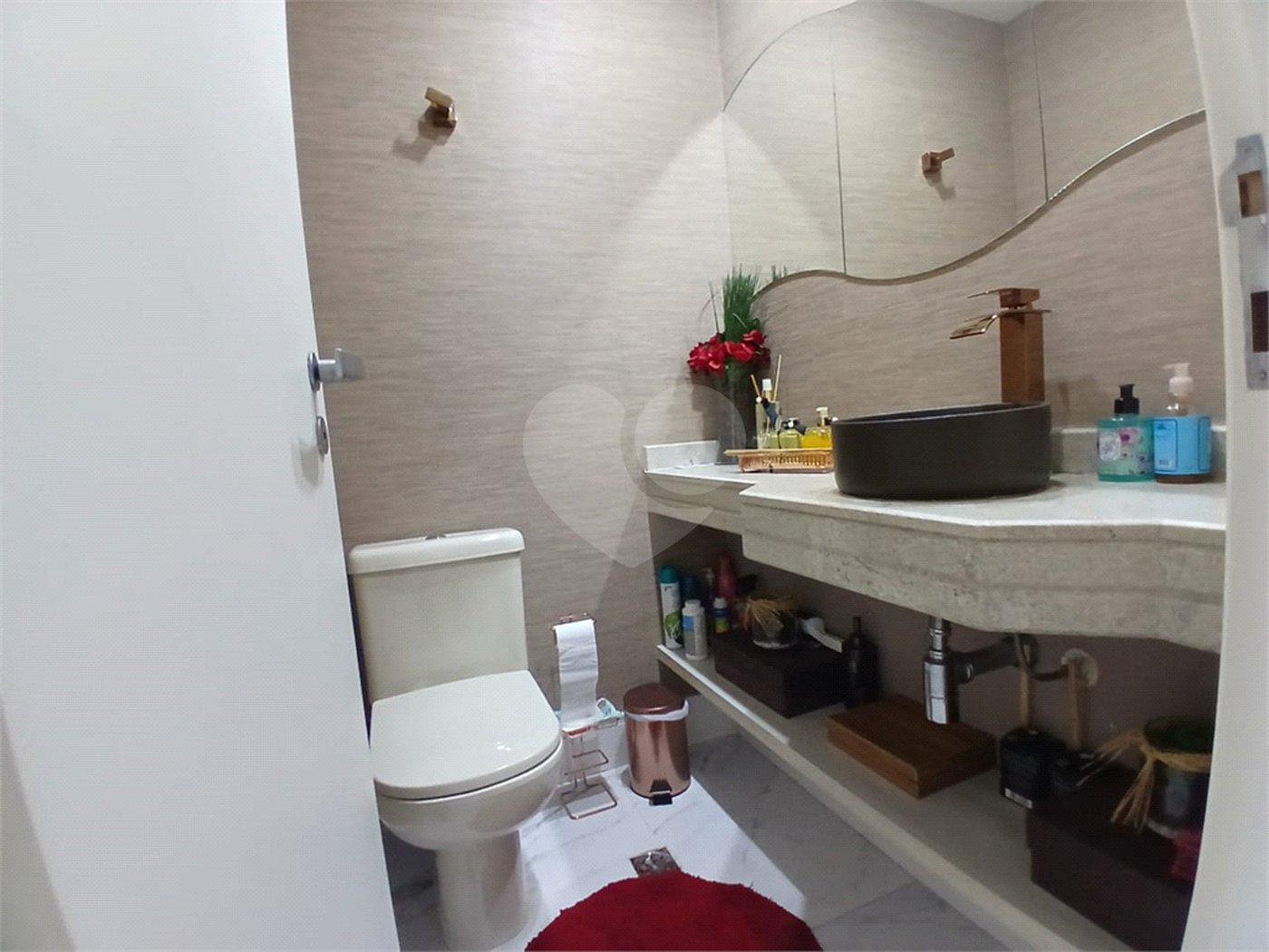 Cobertura à venda com 4 quartos, sendo 2 suítes,  em Alto da Lapa, São Paulo, SP
