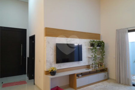 Casa à venda com 4 suítes no condomínio Quinta das Laranjeiras, Araraquara - SP