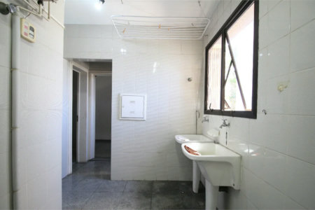 Apartamento à venda com 3 suítes em Vila Suzana, São Paulo, SP