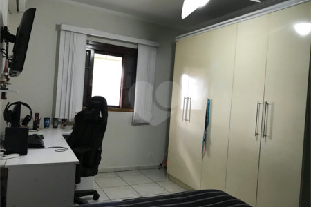 Terreno à venda com 4 quartos, sendo 1 suíte, no condomínio Zuleika Jabour, Salto - SP