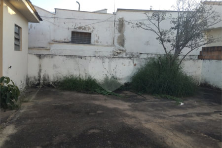 Casa Térrea à venda com 3 quartos, sendo 1 suíte, em Vila Xavier (vila Xavier), Araraquara, SP