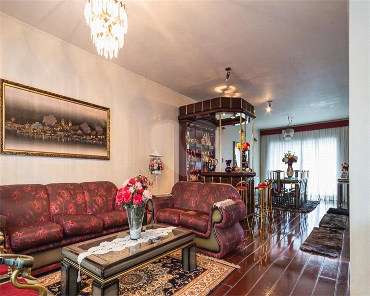 Casa à venda com 4 quartos, sendo 3 suítes,  em Osvaldo Cruz, São Caetano do Sul, SP