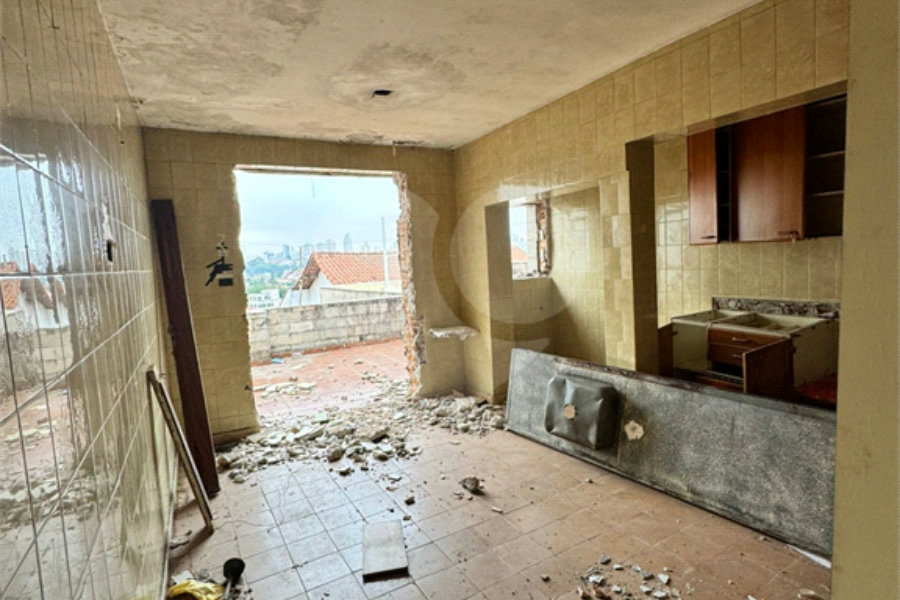 Casa à venda com 3 quartos, sendo 1 suíte, em Vila Nova Mazzei, São Paulo, SP