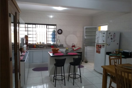 Casa Térrea à venda com 3 quartos em Parque Jataí, Votorantim, SP