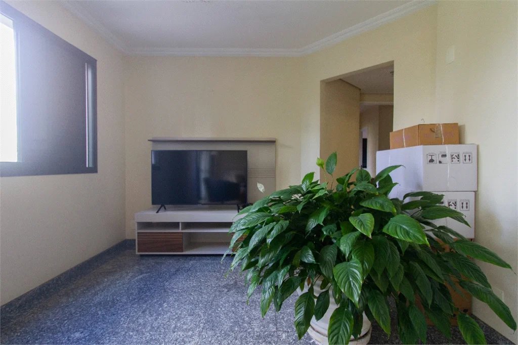 Apartamento à venda com 3 quartos, sendo 2 suítes,  em Vila Andrade, São Paulo, SP