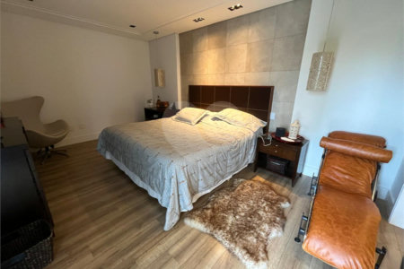Apartamento à venda com 4 suítes em Jardim Marajoara, São Paulo, SP