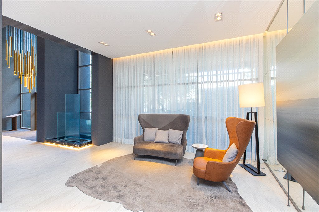 Apartamento à venda com 4 suítes em Campo Belo, São Paulo, SP