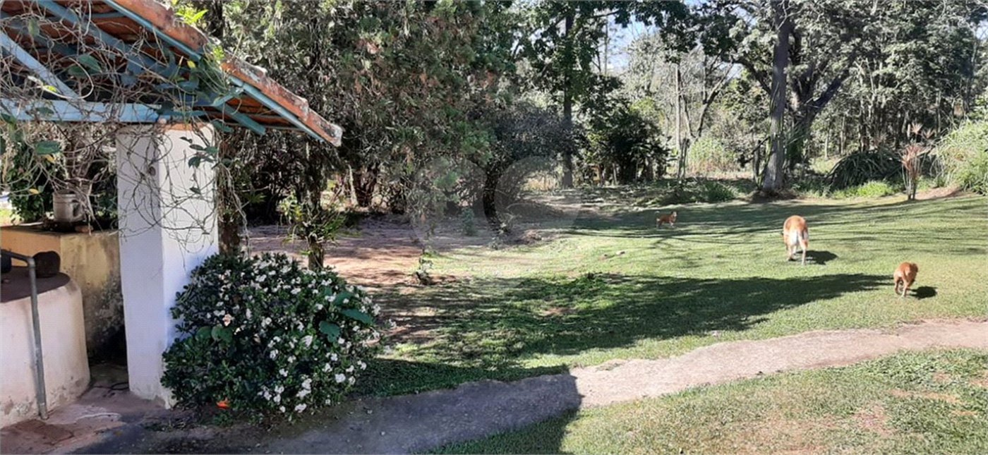 Chácara à venda com 6 quartos, sendo 2 suítes, em Leitão, Louveira, SP
