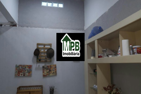 Casa à venda com 2 quartos, sendo 1 suíte, em George Oeterer, Iperó, SP