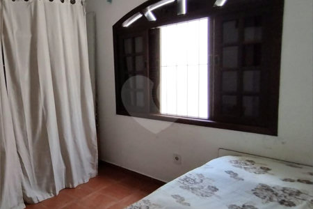 Casa à venda com 2 quartos em Vila Paulista, Mogi das Cruzes, SP