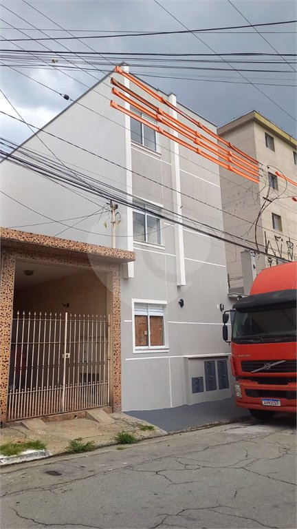 Casa à venda com 1 quarto no condomínio Regina, São Paulo - SP