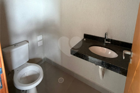 Duplex à venda ou para alugar com 2 quartos em Vila Valparaíso, Santo André, SP