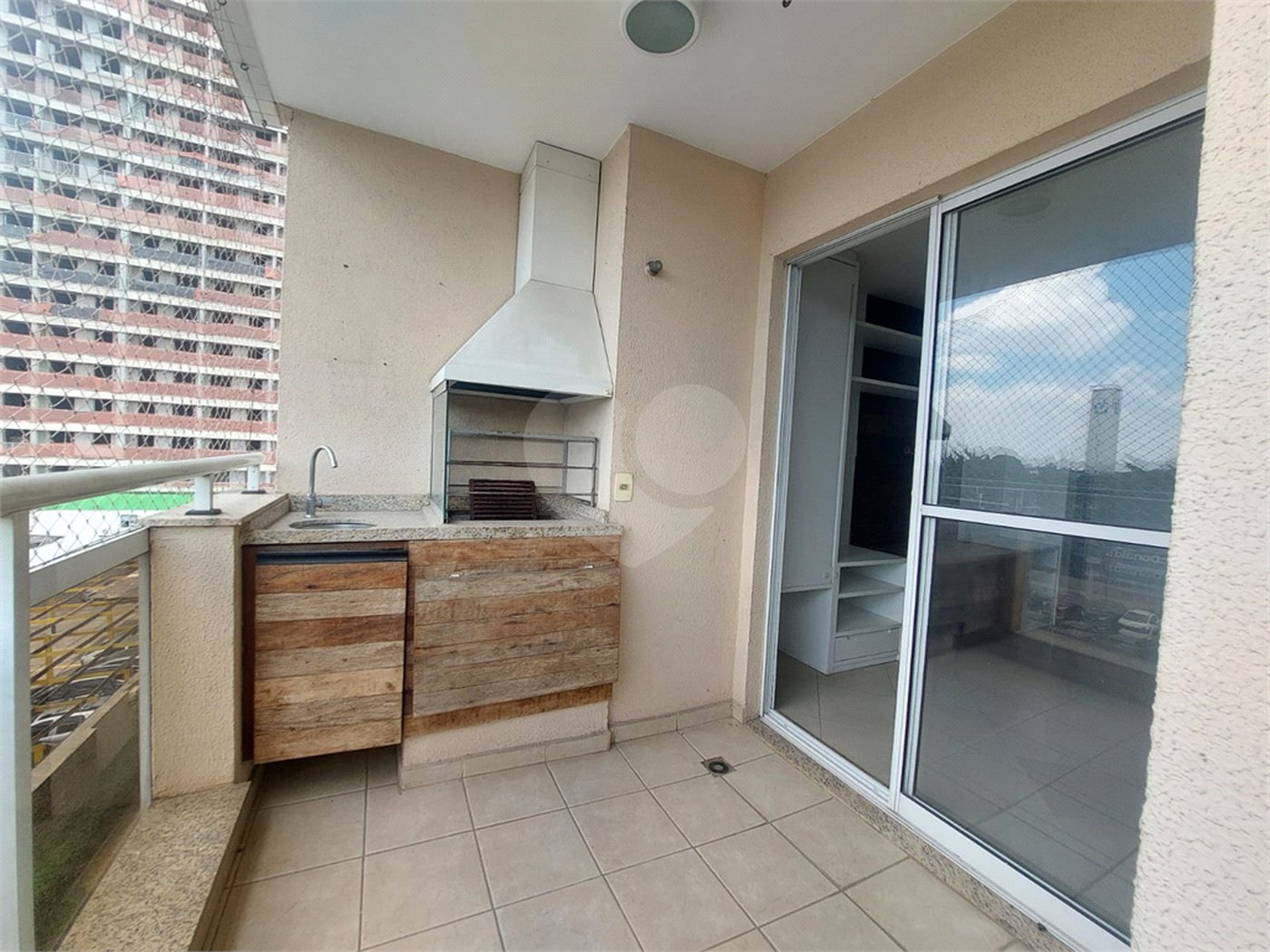 Apartamento à venda com 3 quartos, sendo 1 suíte,  em Vila Leopoldina, São Paulo, SP