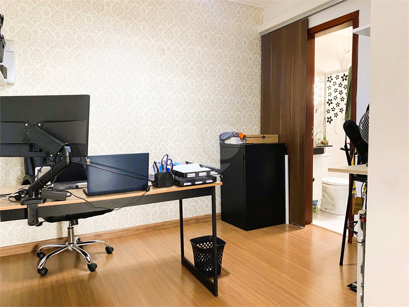 Apartamento à venda com 3 quartos, sendo 2 suítes,  em Parque Bela Vista, Votorantim, SP