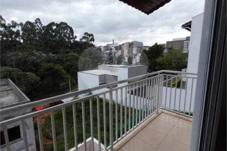 Casa à venda com 3 quartos, sendo 1 suíte, no condomínio Mosaico da Serra, Mogi das Cruzes - SP