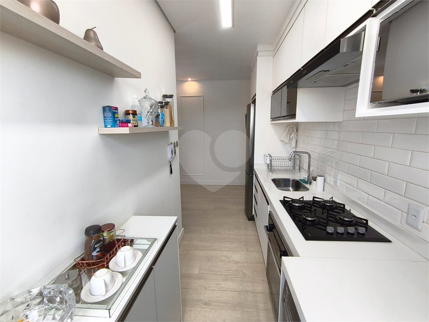 Apartamento à venda com 2 quartos em Vila Asem, Itapetininga, SP