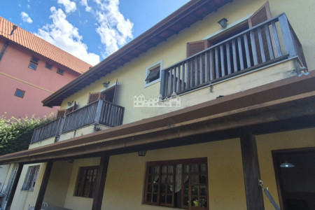 Casa à venda com 3 suítes no condomínio Portal Dos Nobres, Atibaia - SP