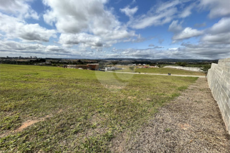 Terreno à venda no condomínio Up Residencial, Votorantim - SP