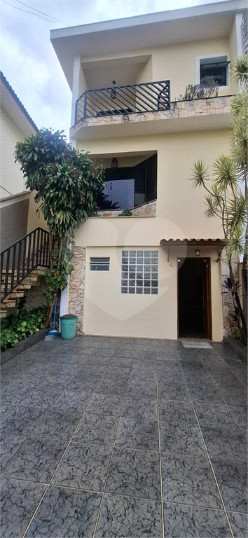 Casa à venda com 4 quartos, sendo 3 suítes, em Vila Aurora (zona Norte), São Paulo, SP