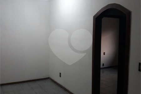 Apartamento à Venda no Condomínio Esther Lins - Cidade Jardim, São Carlos