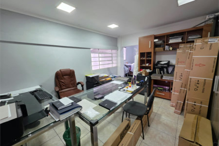 Sobrado à venda com 6 quartos, sendo 3 suítes, em Santa Teresinha, São Paulo, SP