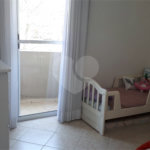Sobrado à venda com 3 quartos, sendo 1 suíte, em Jardim Ester, São Paulo, SP