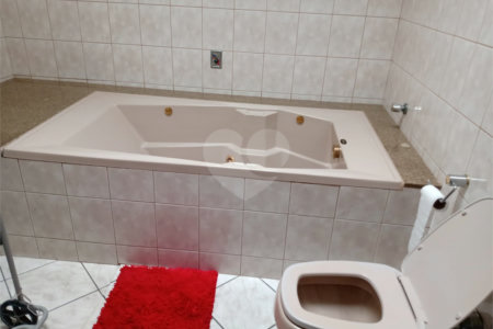 Casa à venda com 3 quartos, sendo 1 suíte, em Salto de São José, Salto, SP