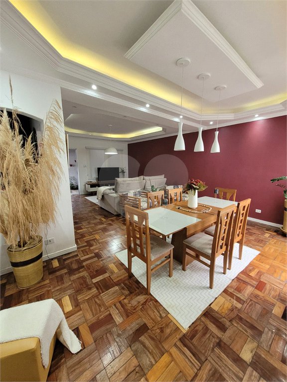 Casa Térrea à venda com 4 quartos, sendo 1 suíte,  em Vila Nova Socorro, Mogi das Cruzes, SP