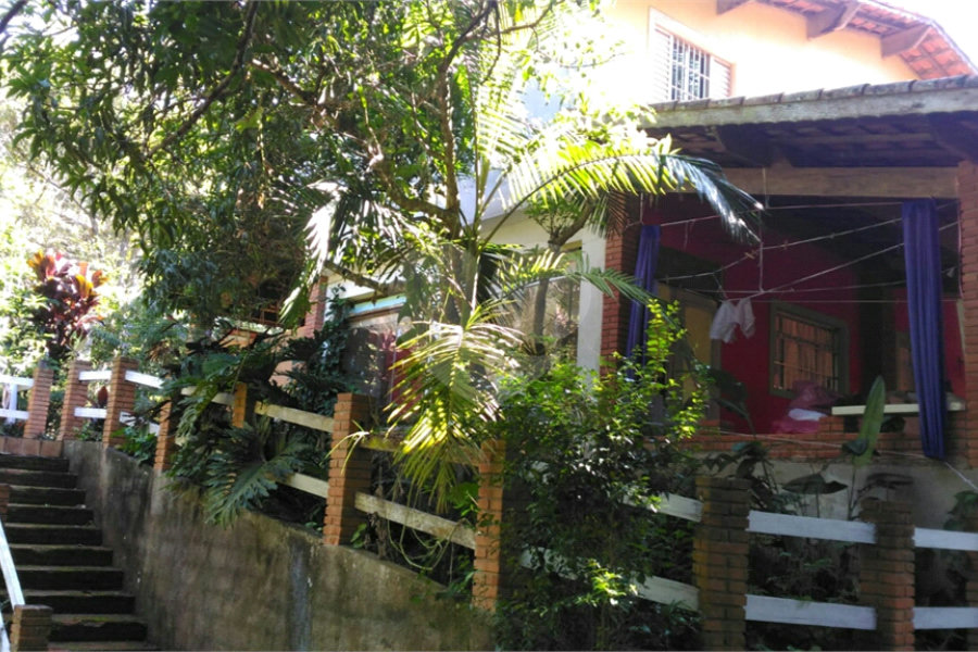 Casa à venda com 3 quartos, sendo 1 suíte,  em Jundiaizinho (terra Preta), Mairiporã, SP