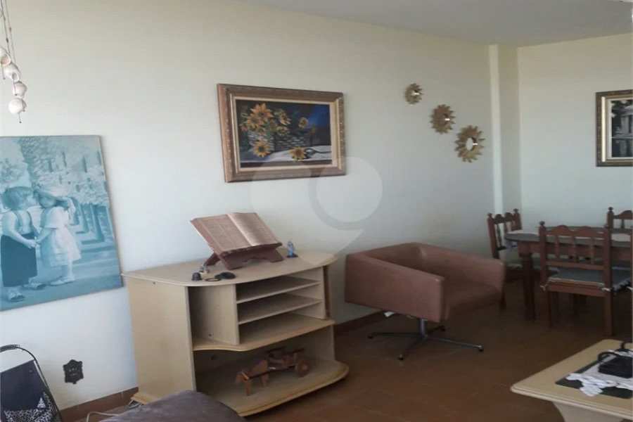 Apartamento à venda com 2 quartos em Caiçara, Praia Grande, SP