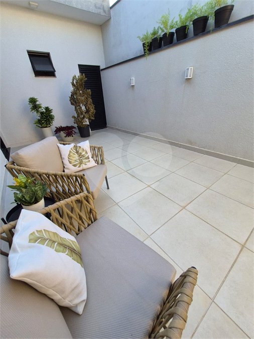 Casa à venda com 3 quartos, sendo 1 suíte,  no condomínio Mantova, Indaiatuba - SP
