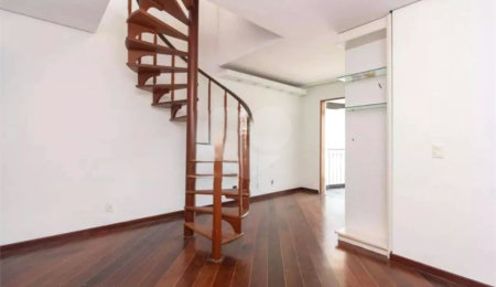 Cobertura à venda ou para alugar com 3 quartos, sendo 1 suíte,  em Vila Clementino, São Paulo, SP