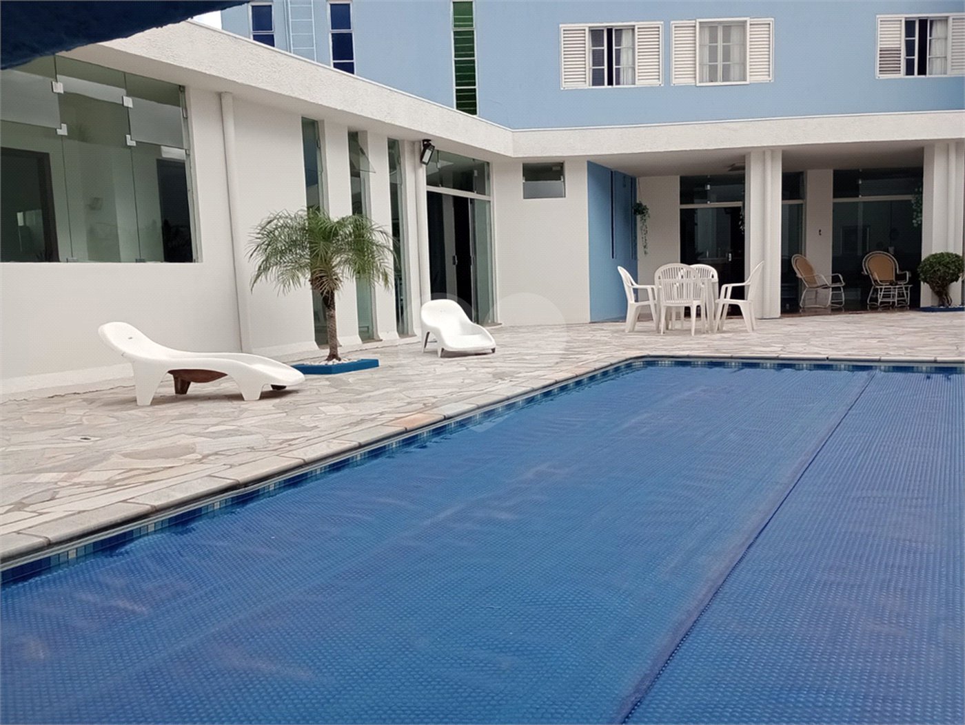 Casa à venda com 4 quartos, sendo 1 suíte, em Vila Rosa, Itapetininga, SP