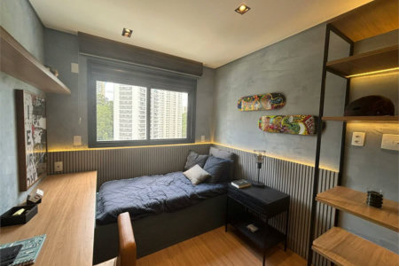 Apartamento à venda com 3 suítes em Vila Andrade, São Paulo, SP
