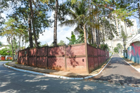 Casa Térrea à venda com 1 quarto em Jardim Marajoara, São Paulo, SP