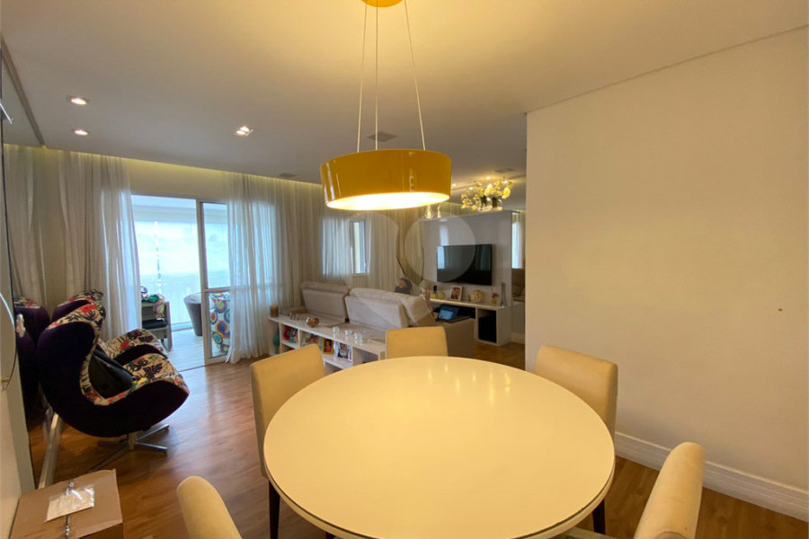 Apartamento à venda com 2 suítes em Parada Inglesa, São Paulo, SP