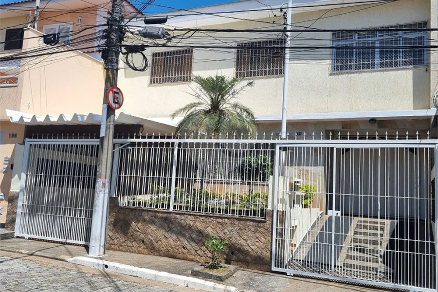 Casa à venda com 3 quartos, sendo 1 suíte, em Santana, São Paulo, SP