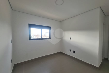 Apartamento à venda com 3 quartos, sendo 1 suíte, em Jardim Refúgio, Sorocaba, SP